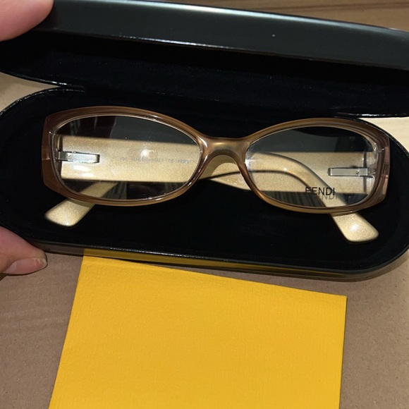 FENDI Glasses - Picture 2 of 6